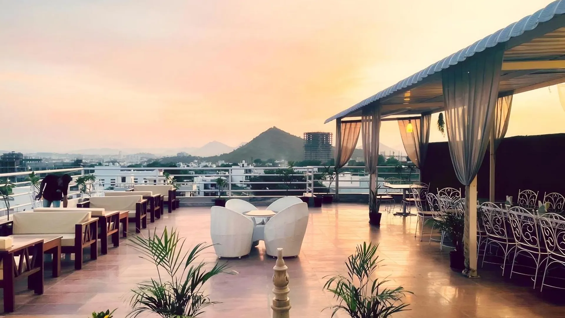 Hotel The Celebration By Amod Best Hotel & Rooftop Udaipur